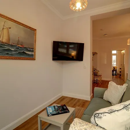 Johanna App 2 - Maritimes Wohnen In Bester Lage Mit Suedbalkon & Garten